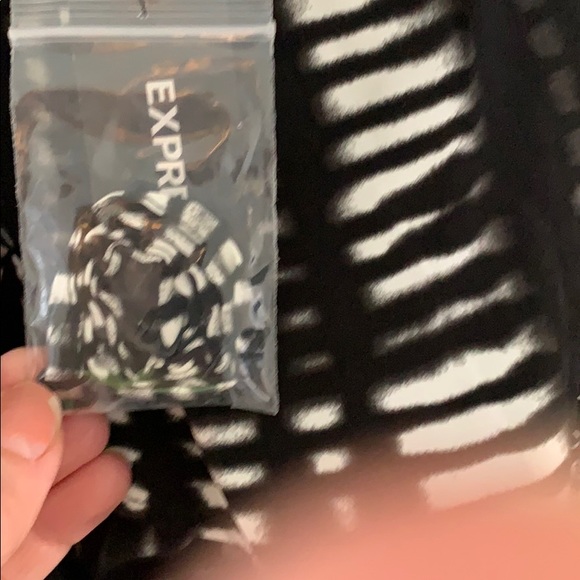 Spring dress - Picture 4 of 5